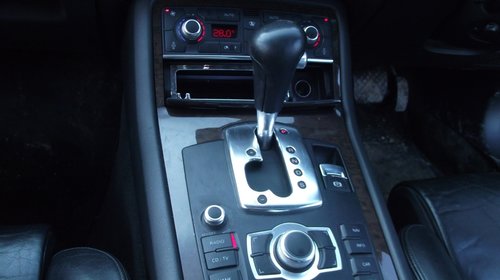 Dezmembrez Audi A8 4E Quatrro 3.0 TDI