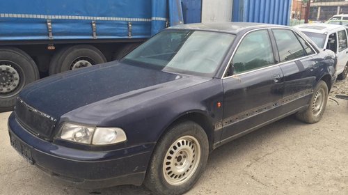 Dezmembrez Audi A8 DIN 1996