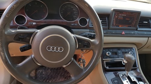 Dezmembrez Audi A8 quattro 4,0 tdi