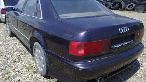 Dezmembrez Audi A8