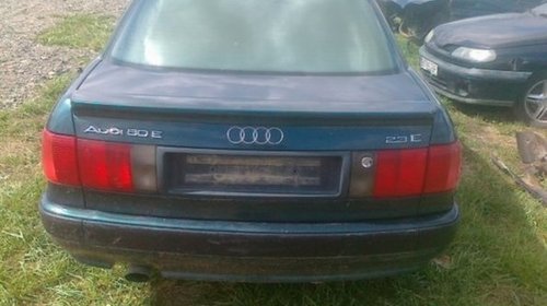 Dezmembrez Audi B4 2 3i An 1993