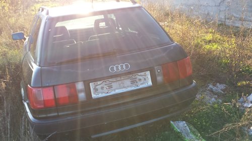 Dezmembrez audi b4