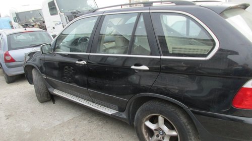 Dezmembrez auto BMW X5, E53