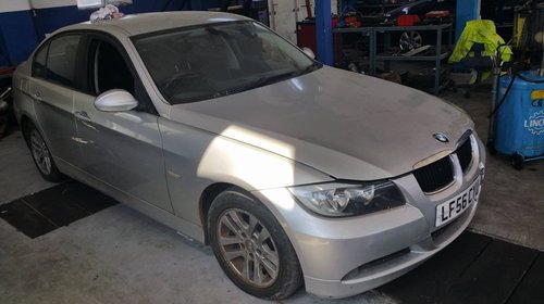 Dezmembrez autoturism marca BMW E90i, an fabricatie 2005, motor 2.0i benzina, culoare Gri, 4 usi.