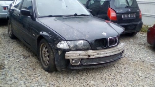 Dezmembrez BMW 3 E 46 ,an 2001