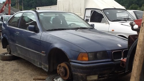 Dezmembrez BMW 316 E36 1.6 benzina 1995