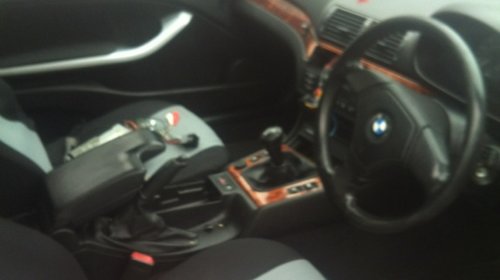 Dezmembrez BMW 318 CI din 2000