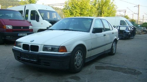 Dezmembrez Bmw 318 e36 an 93