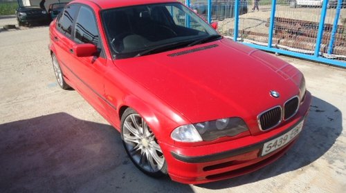 Dezmembrez BMW 320 E46 din 2002, 2.0 b