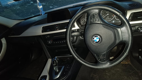 Dezmembrez BMW 320D 2013 181 cp alb perlat