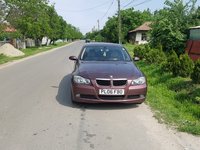 Dezmembrez Bmw 320d E90