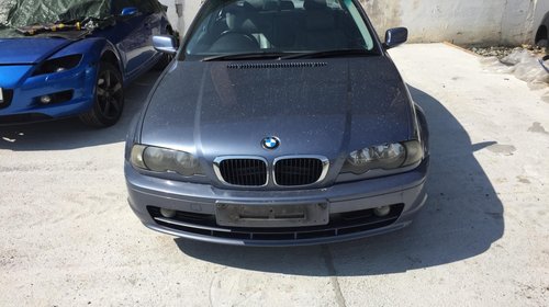 Dezmembrez BMW 323 E46