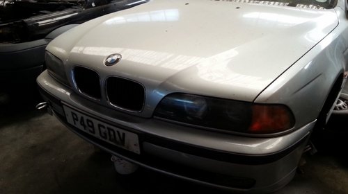 Dezmembrez BMW 520 Seria 5 E39 2.0 I 110kw 150cp 1997