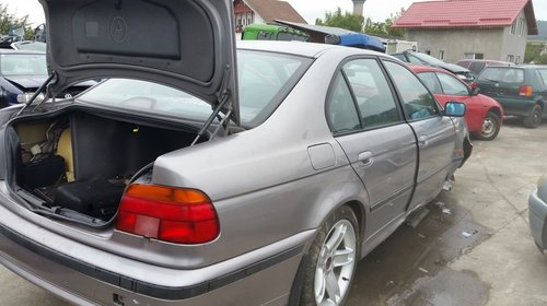 Dezmembrez BMW 525, an 1999, 2500 diesel