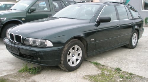 Dezmembrez BMW 525 D, model masina 2001-2004 