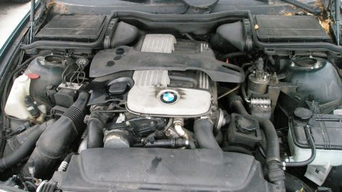 Dezmembrez BMW 525 D, model masina 2001-2004 Oradea