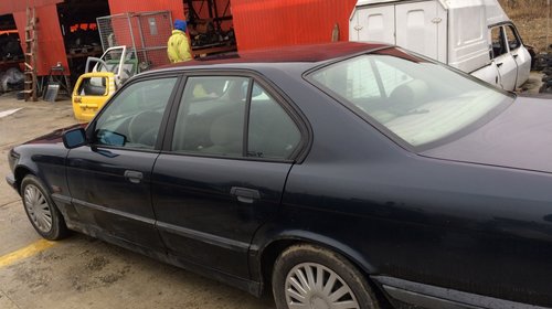 Dezmembrez BMW 525 TDS E34