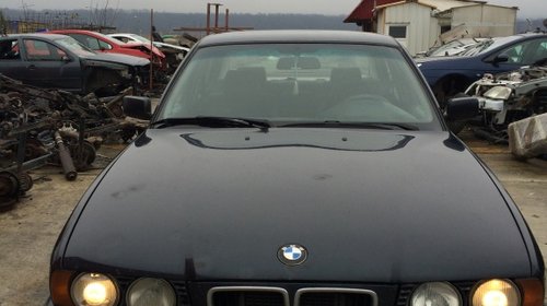 Dezmembrez BMW 525 TDS E34