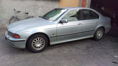 Dezmembrez Bmw 525 tds