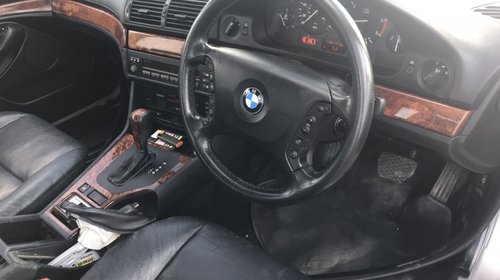 Dezmembrez BMW 525d E39