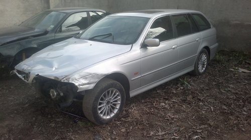 Dezmembrez Bmw 530d E39 touring facelift automat