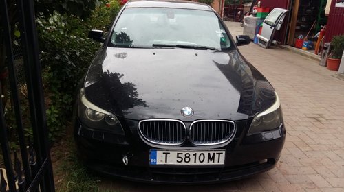 Dezmembrez Bmw 530D E60 fabricatie 2004