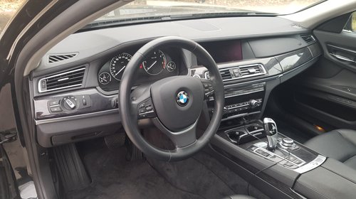 Dezmembrez BMW 730D din 2010 N47D30A/B euro 5