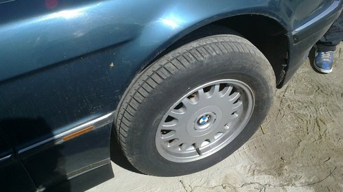 dezmembrez bmw 740 benzina din 97