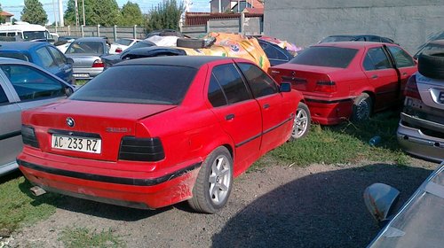 Dezmembrez bmw e 36 an 1994