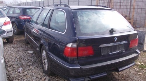Dezmembrez BMW E 39 ,an 2000