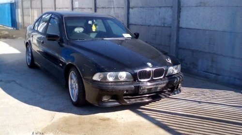 Dezmembrez BMW E 39 ,an 2003