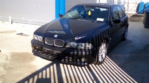 Dezmembrez BMW E 39 ,an 2003