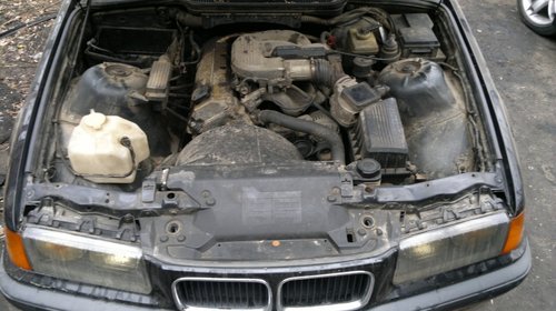 Dezmembrez BMW e36 318i m43 sedan