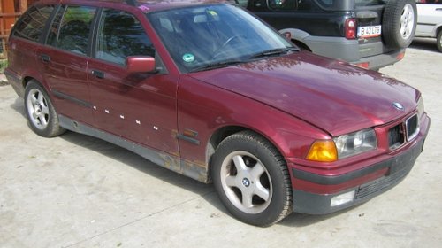 Dezmembrez BMW E36 320 din 1994