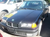 Dezmembrez BMW E36 an fabr. 1996, sedan 325tds