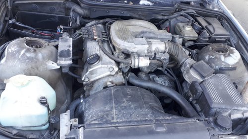 Dezmembrez BMW E36 motor 1.6 benzina, an 1997