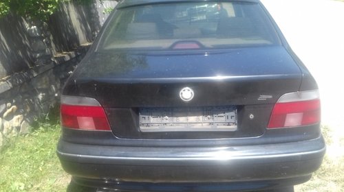 Dezmembrez BMW E39 1997 sedan 2.0