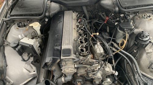 Dezmembrez bmw e39 2.5 diesel