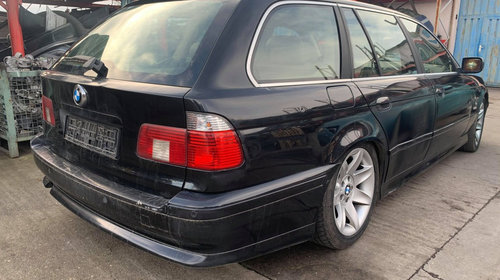 Dezmembrez BMW E39 2002 COMBI 3.0 D