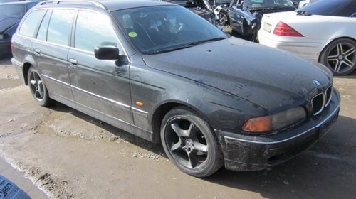 Dezmembrez BMW E39 525d;2000