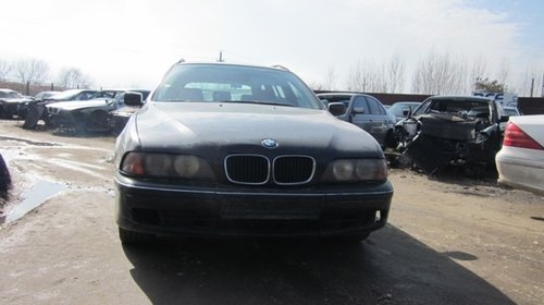 Dezmembrez BMW E39 525 d;2000