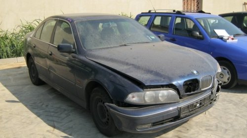 Dezmembrez BMW E39 din 1999, 2.5d,