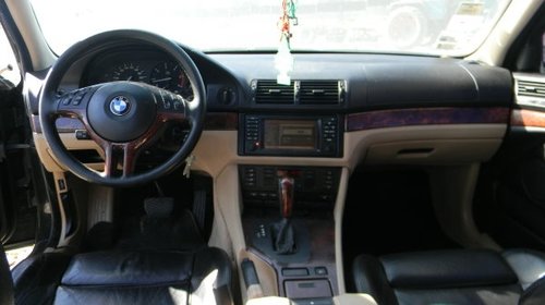 Dezmembrez BMW E39 Facelift 530D 142KW (193CP) tip 30 6D 1 an 2002