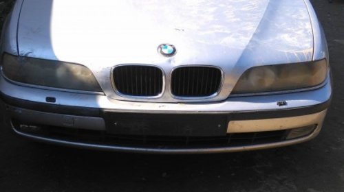 Dezmembrez bmw e39 , motor 2.5 tds , an de fabricatie 2001