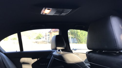 Dezmembrez BMW e60 530 Automat M-paket interior/ exterior