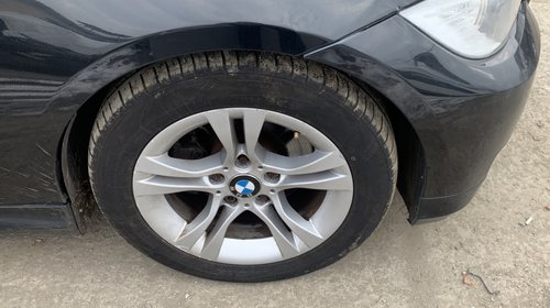 Dezmembrez Bmw E90 318d LCI - 143 cp