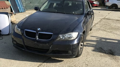 Dezmembrez bmw e90\320d\2006\6 TREPTE