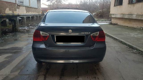 Dezmembrez BMW E90 320d 2006; Sedan