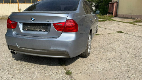 Dezmembrez bmw e90 330xd m Pachet Usa Capota Trager Bara Faruri Stopuri Interior Jante Navigatie Oglinzi Plafon Praguri