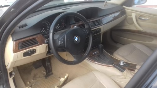 Dezmembrez BMW E90